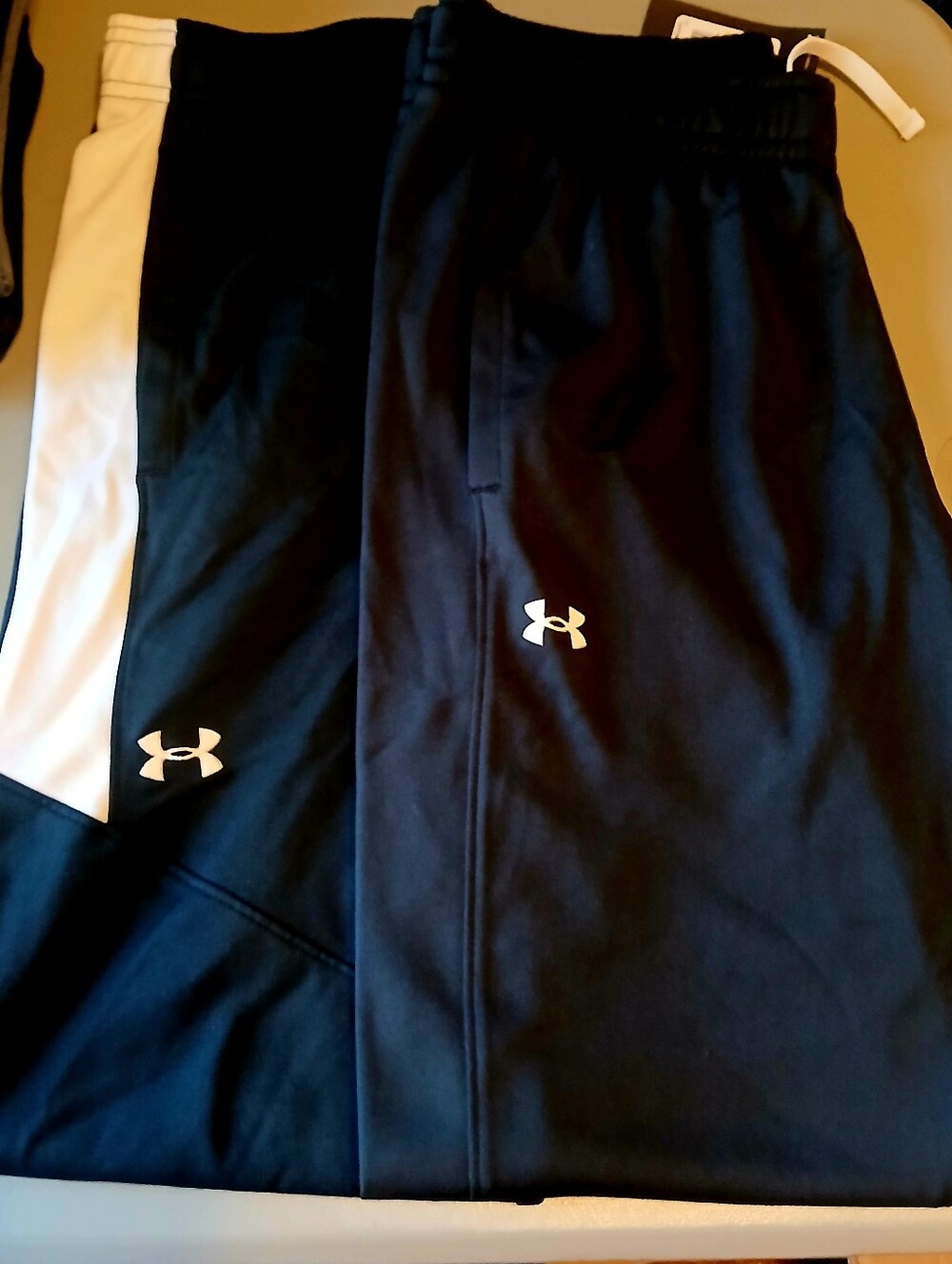 Under Armour Women's Size Medium Black Pants with White Logo Accents